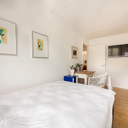 公寓 Bright With Access To A Huge Terrace *