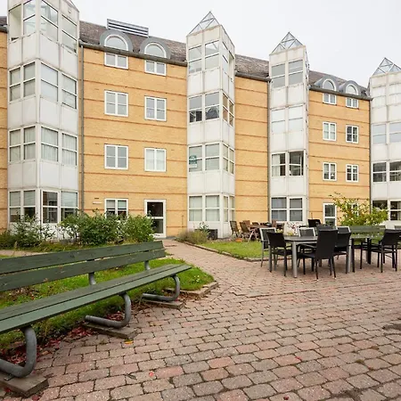 Bright With Access To A Huge Terrace * Kopenhaga