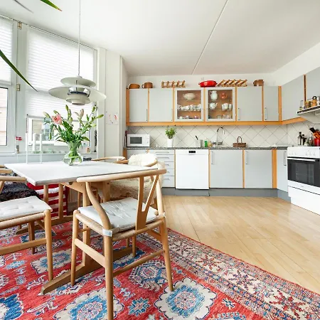 Apartament Bright With Access To A Huge Terrace *